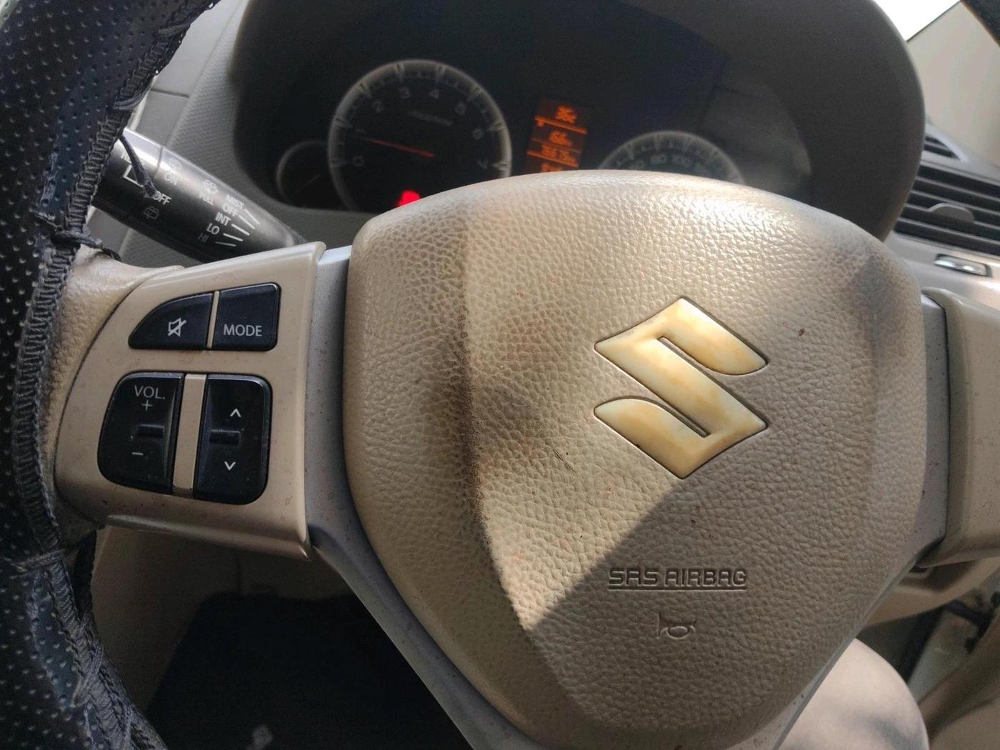 2013 Maruti Ertiga ZXI, Petrol, Manual, 76,800 km, interior
