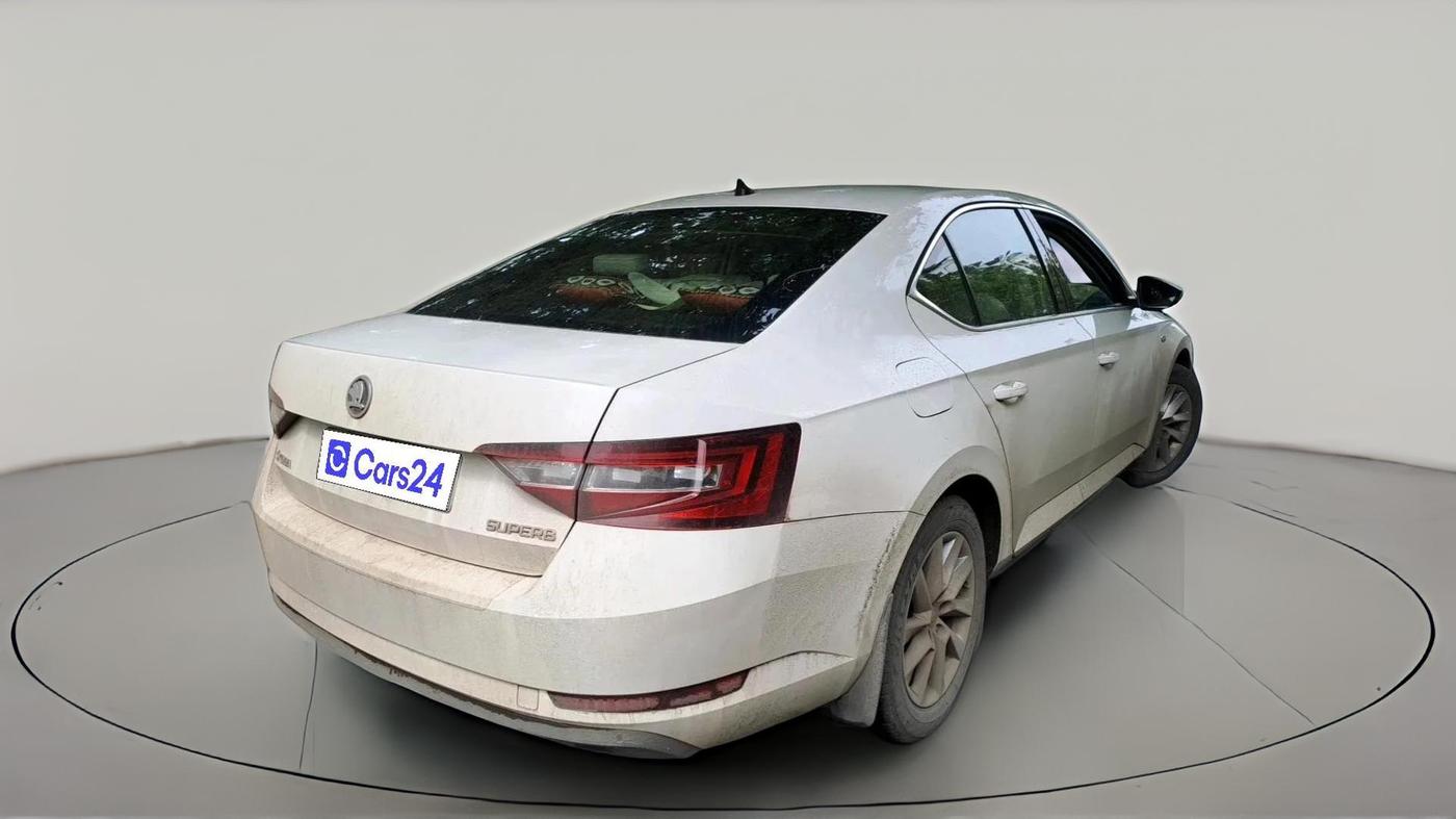 2016 Skoda Superb L&K 1.8 TSI AT, Petrol, Automatic, 54,300 km, exterior