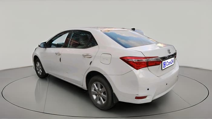 2015 Toyota Corolla Altis G CVT PETROL, CNG, Automatic, 56,538 km, exterior