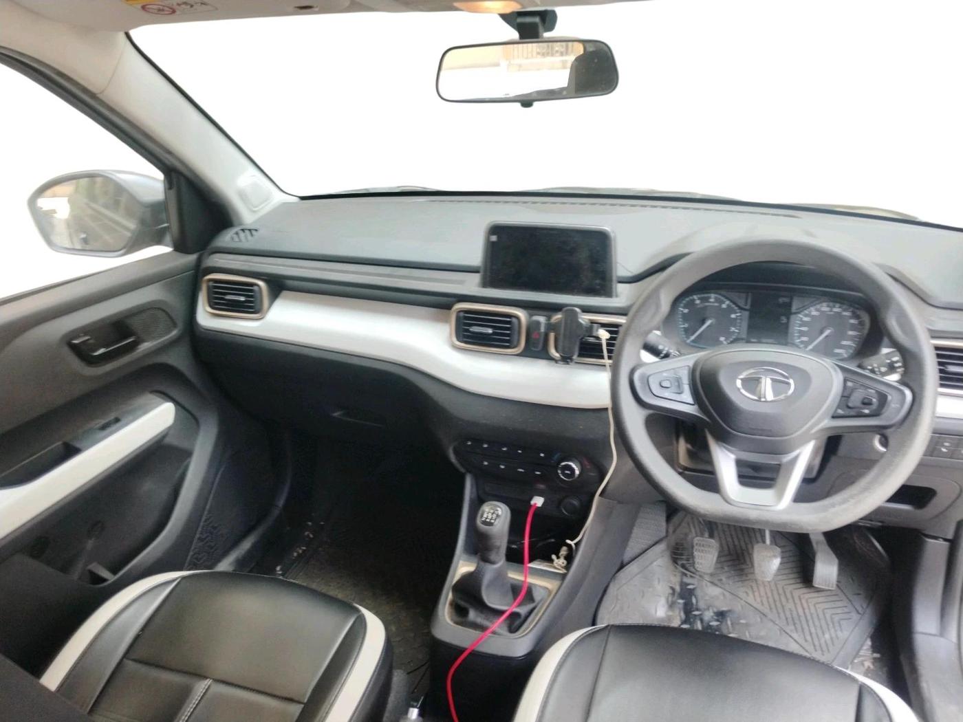 2023 Tata PUNCH ACCOMPLISHED MT, Petrol, Manual, 56,580 km, interior