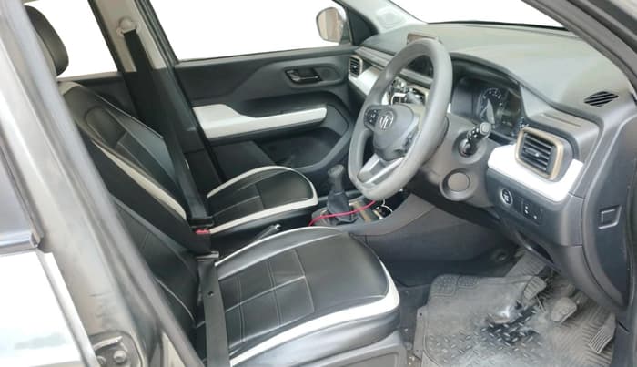 2023 Tata PUNCH ACCOMPLISHED MT, Petrol, Manual, 56,580 km, interior
