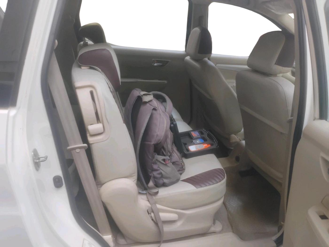 2015 Maruti Ertiga VXI CNG, CNG, Manual, 34,950 km, interior