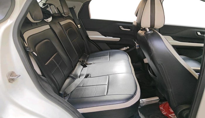 2022 Tata PUNCH CREATIVE IRA AMT 1.2 RTN DUAL TONE, Petrol, Automatic, 52,716 km, interior