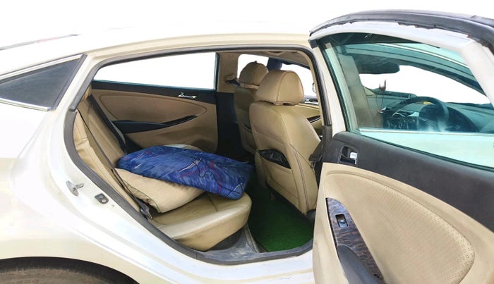 2011 Hyundai Verna FLUIDIC 1.6 CRDI SX OPT AT, Diesel, Automatic, 76,975 km, interior