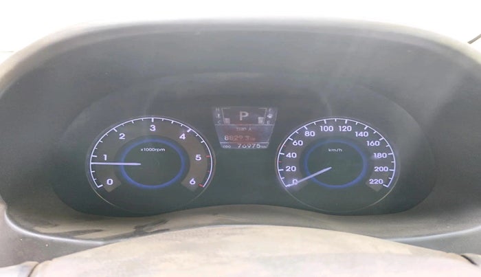 2011 Hyundai Verna FLUIDIC 1.6 CRDI SX OPT AT, Diesel, Automatic, 76,975 km, interior