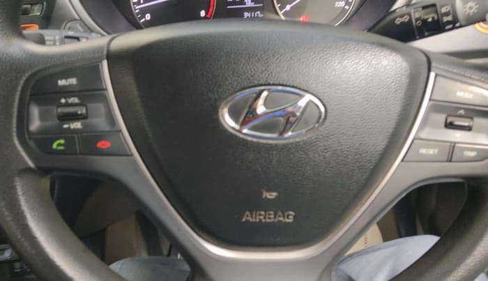 2016 Hyundai i20 Active 1.2 S, Petrol, Manual, 34,117 km, interior