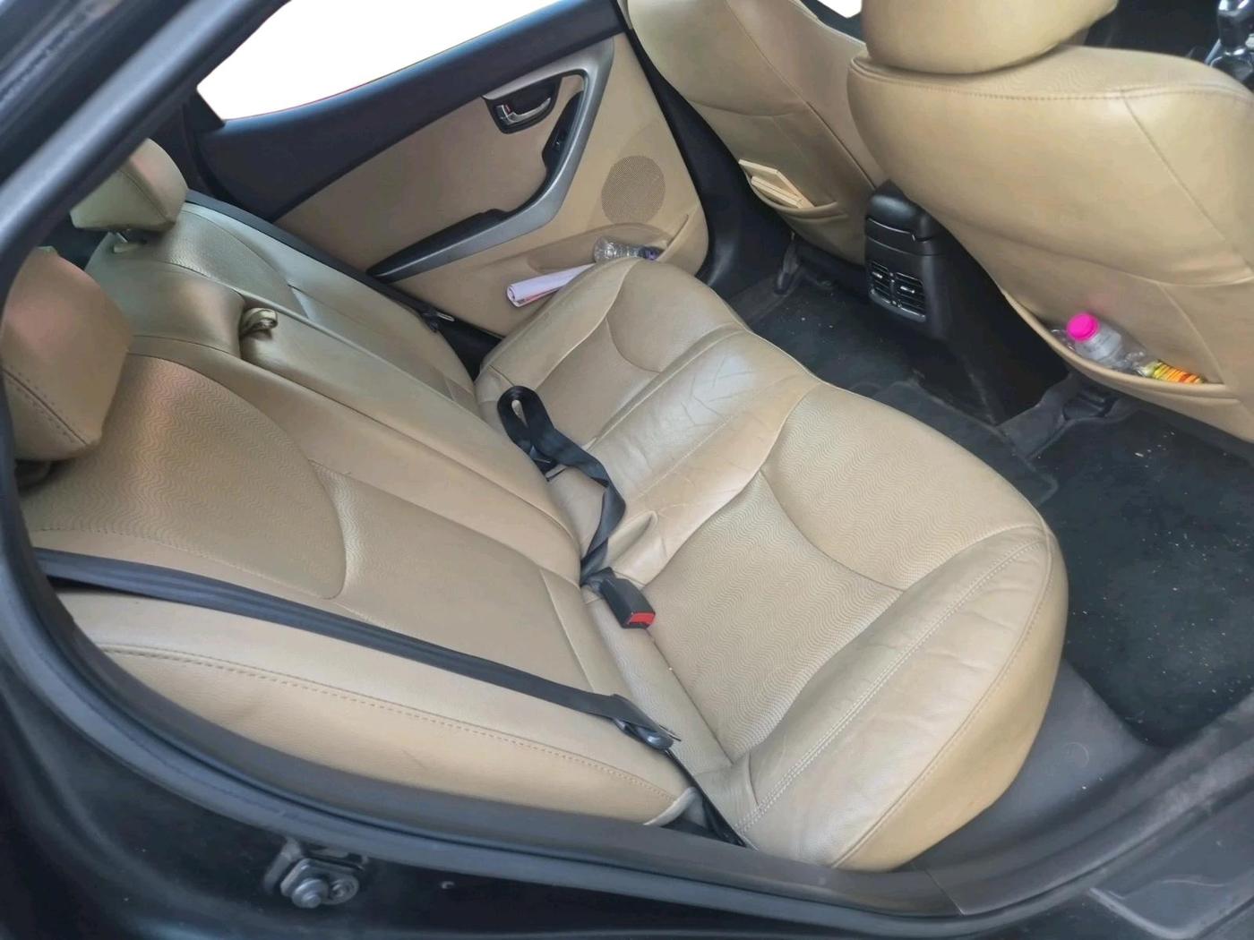 2013 Hyundai New Elantra 1.8 SX MT VTVT, Petrol, Manual, 49,719 km, interior