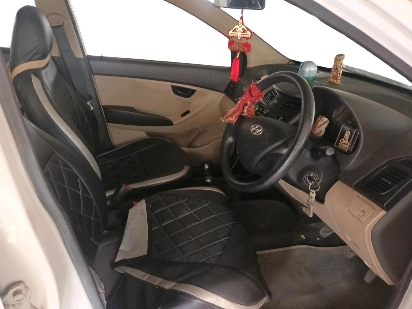 2012 Hyundai Eon ERA, Petrol, Manual, 28,387 km, interior