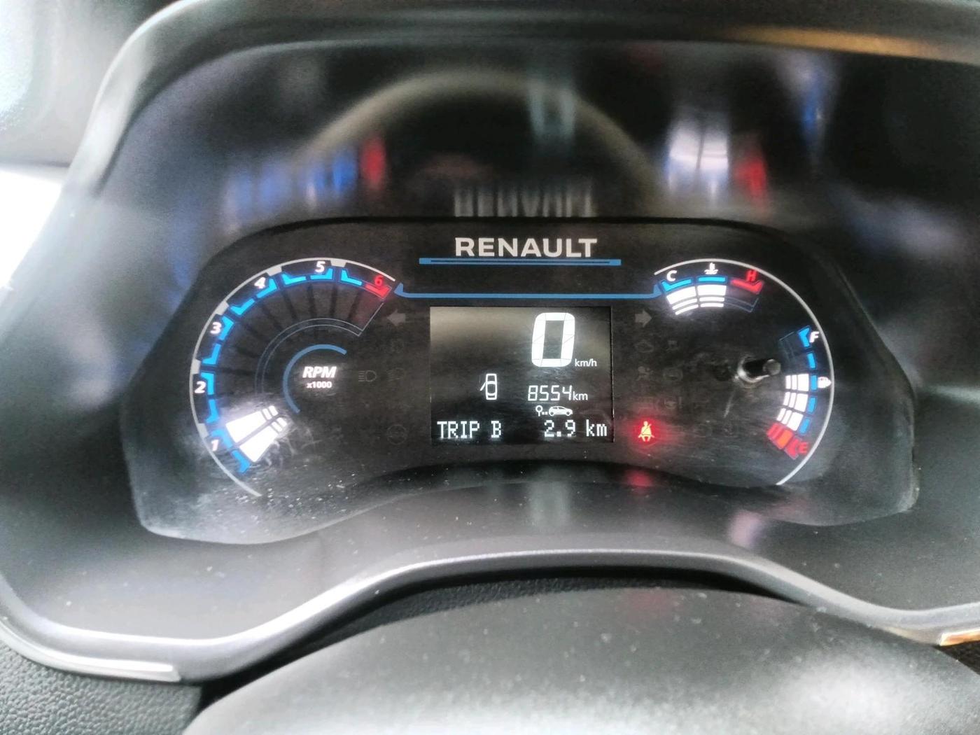 2023 Renault TRIBER RXZ, Petrol, Manual, 8,554 km, interior