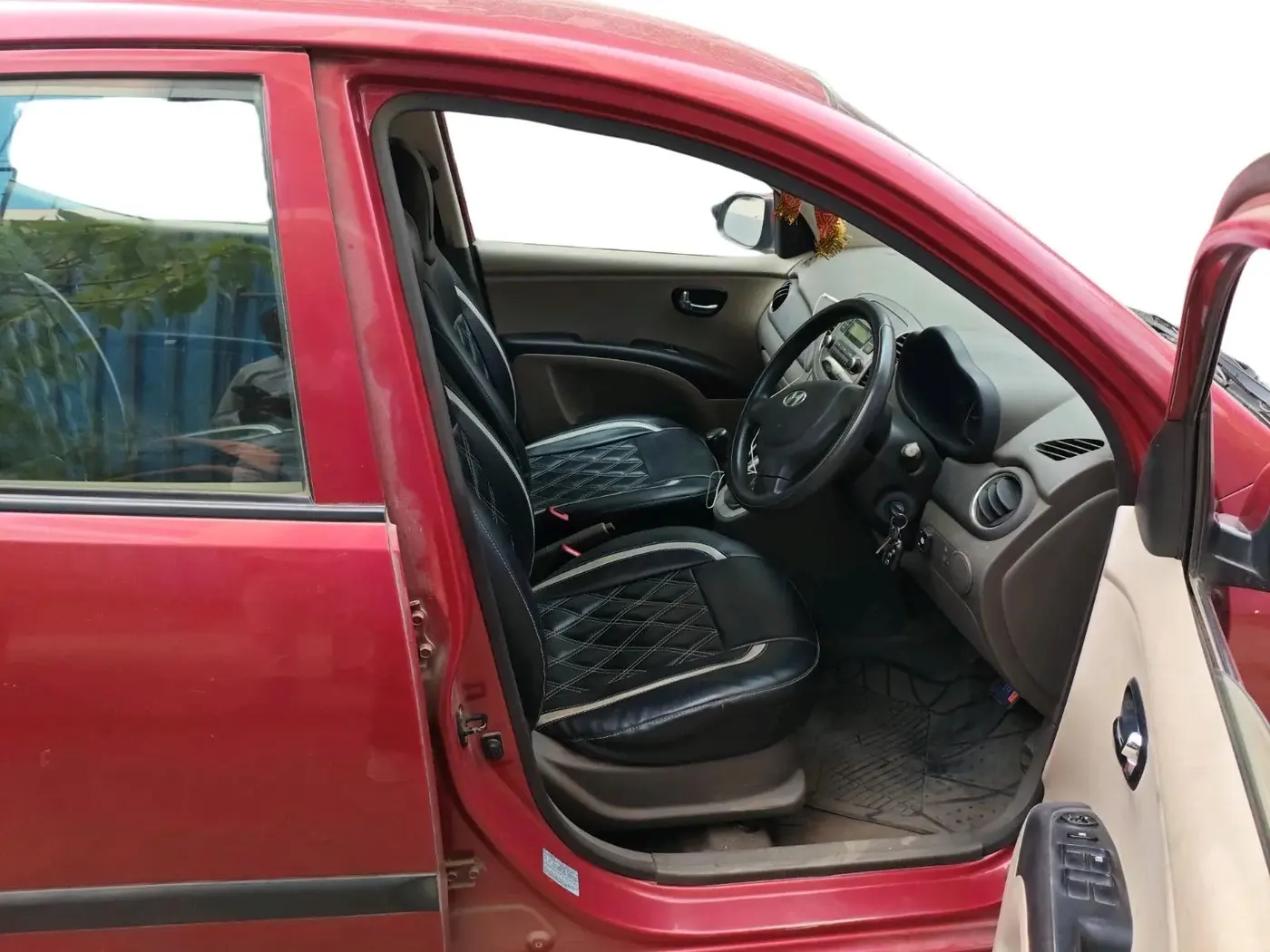 2012 Hyundai i10 MAGNA 1.2, Petrol, Manual, 89,632 km, interior