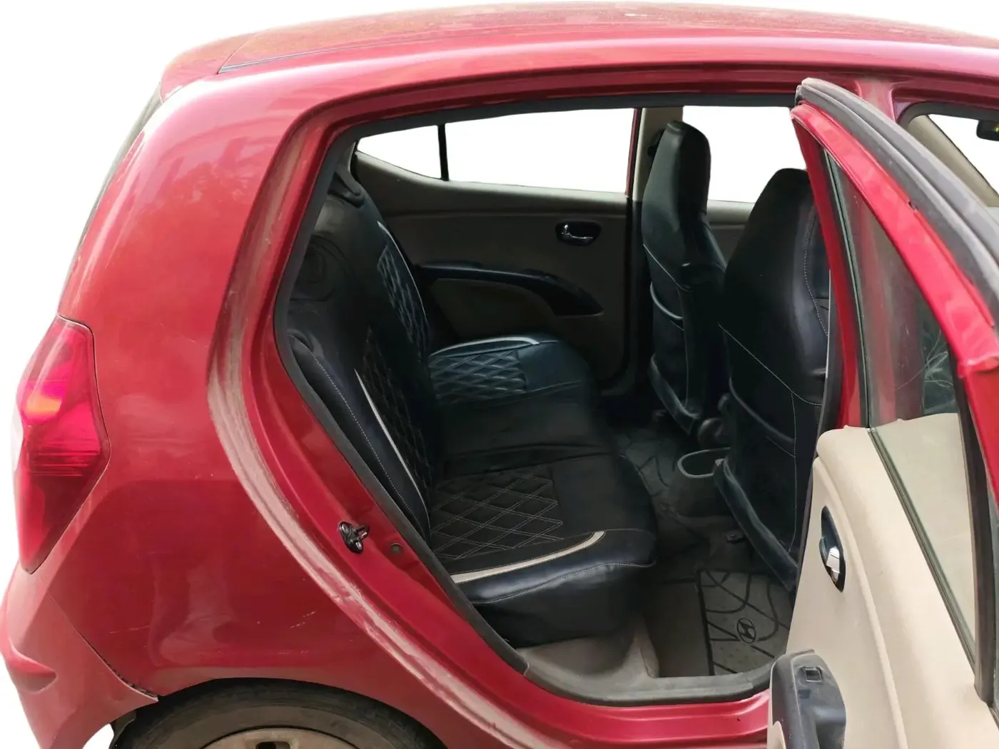 2012 Hyundai i10 MAGNA 1.2, Petrol, Manual, 89,632 km, interior