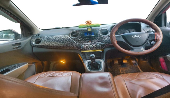 2015 Hyundai Xcent BASE 1.1, Diesel, Manual, 1,99,321 km, interior