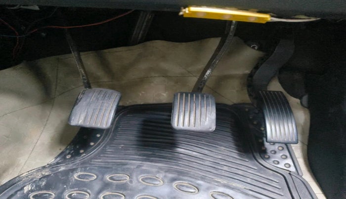 2015 Hyundai Xcent BASE 1.1, Diesel, Manual, 1,99,321 km, interior