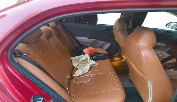 2015 Hyundai Xcent BASE 1.1, Diesel, Manual, 1,99,321 km, interior