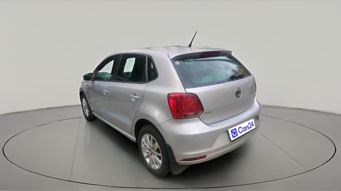 2014 Volkswagen Polo HIGHLINE1.5L, Diesel, Manual, 1,52,589 km, exterior