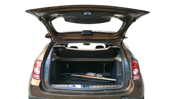 2012 Renault Duster 85 PS RXL DIESEL, Diesel, Manual, 1,17,708 km, exterior