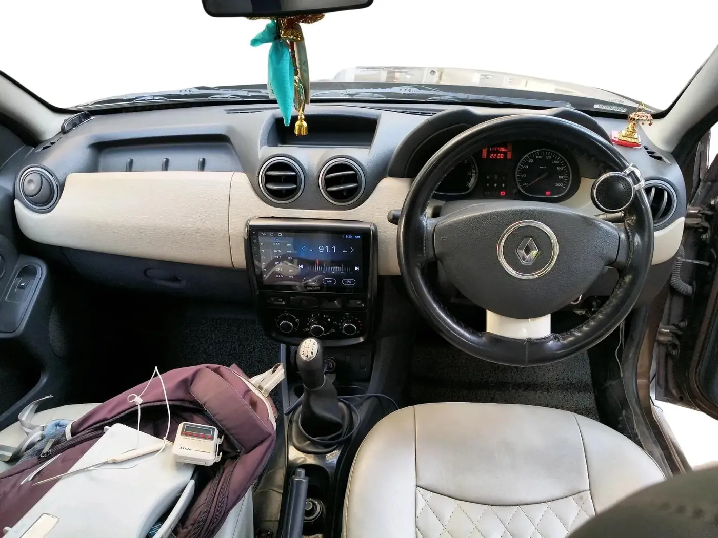 2012 Renault Duster 85 PS RXL DIESEL, Diesel, Manual, 1,17,708 km, interior