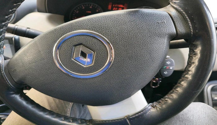 2012 Renault Duster 85 PS RXL DIESEL, Diesel, Manual, 1,17,708 km, interior