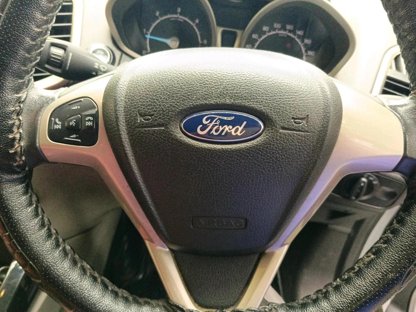 2016 Ford Ecosport TITANIUM 1.5L DIESEL, Diesel, Manual, 1,35,233 km, interior