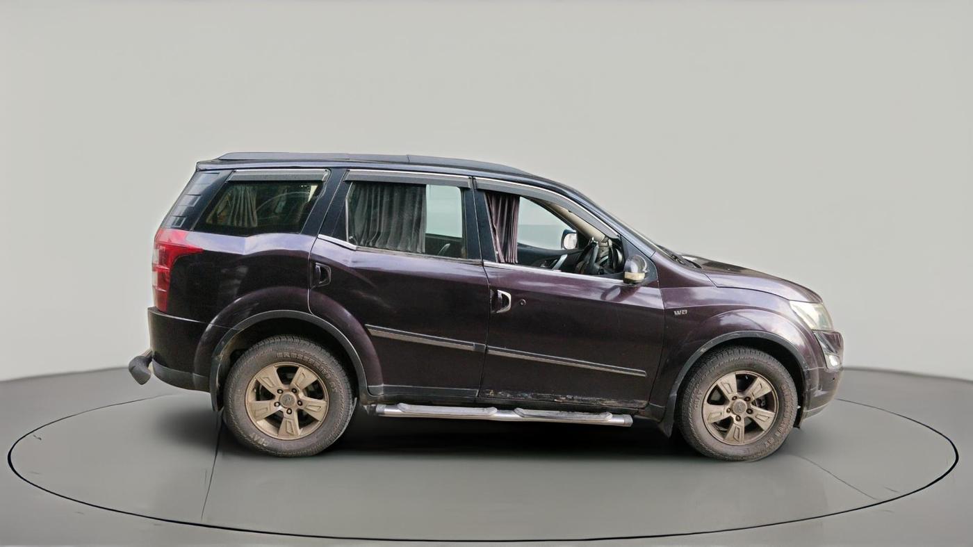 2011 Mahindra XUV500 W8, Diesel, Manual, 1,67,332 km, exterior