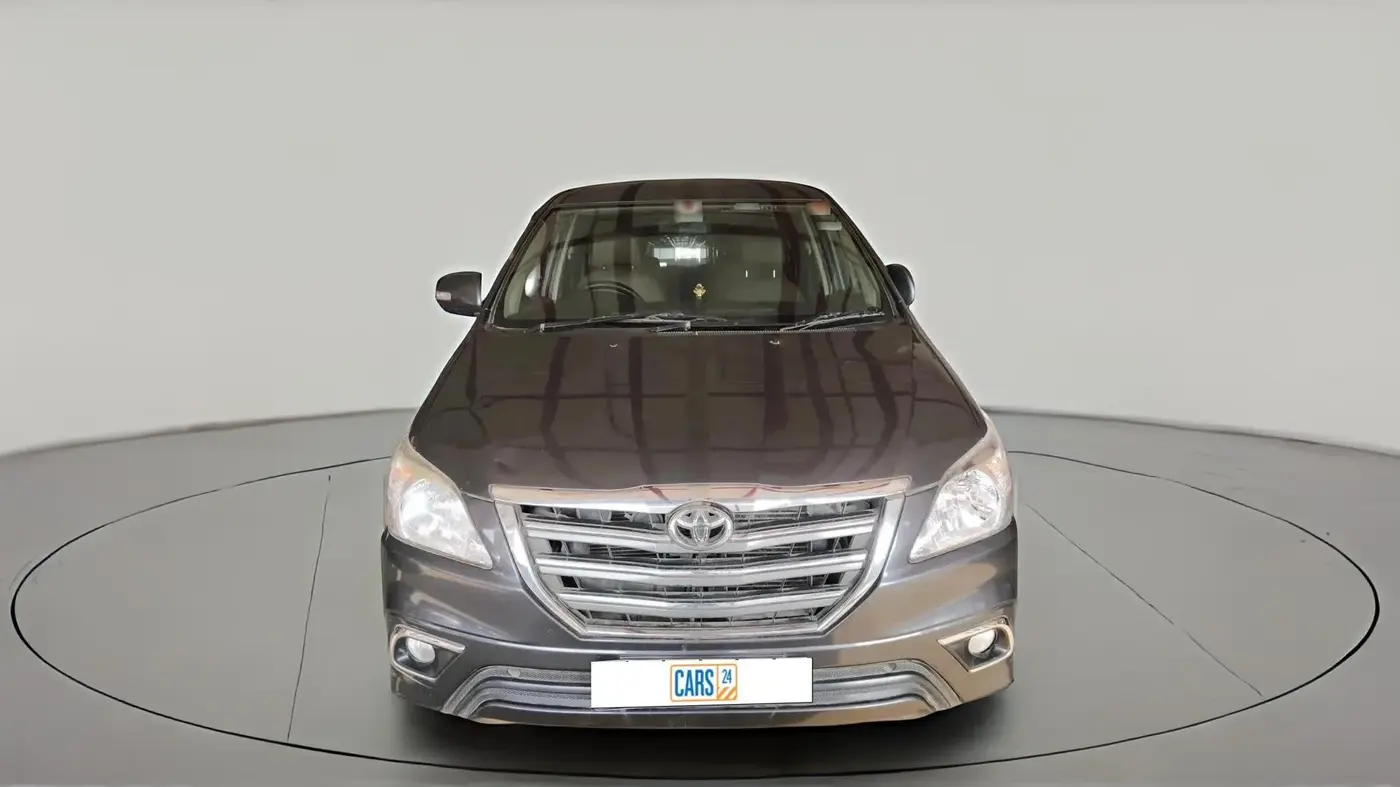 2015 Toyota Innova 2.5 VX 7 STR, Diesel, Manual, 2,07,411 km, exterior
