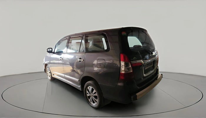 2015 Toyota Innova 2.5 VX 7 STR, Diesel, Manual, 2,07,411 km, exterior