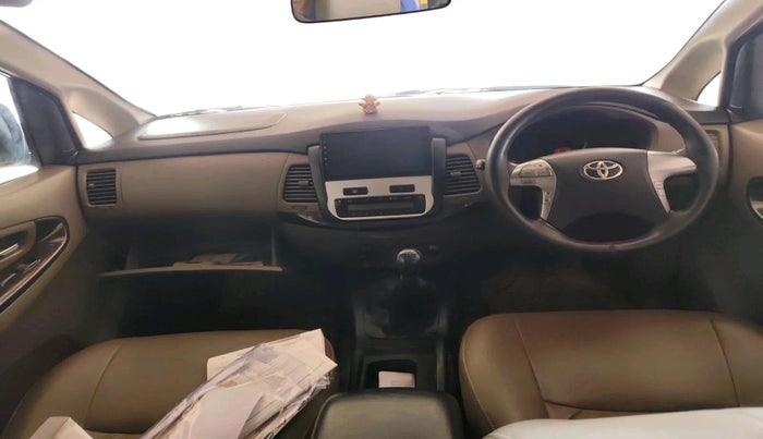 2015 Toyota Innova 2.5 VX 7 STR, Diesel, Manual, 2,07,411 km, interior