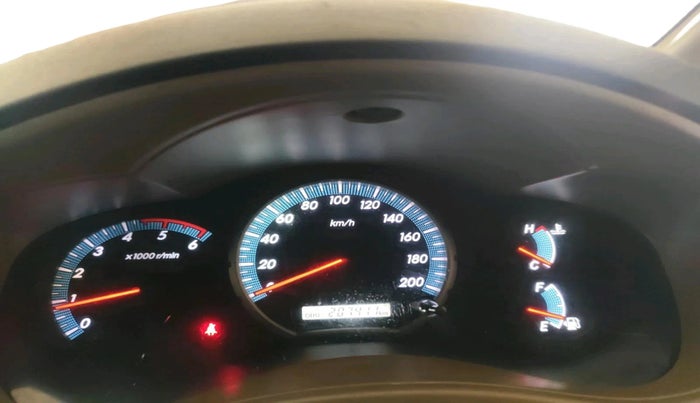 2015 Toyota Innova 2.5 VX 7 STR, Diesel, Manual, 2,07,411 km, interior