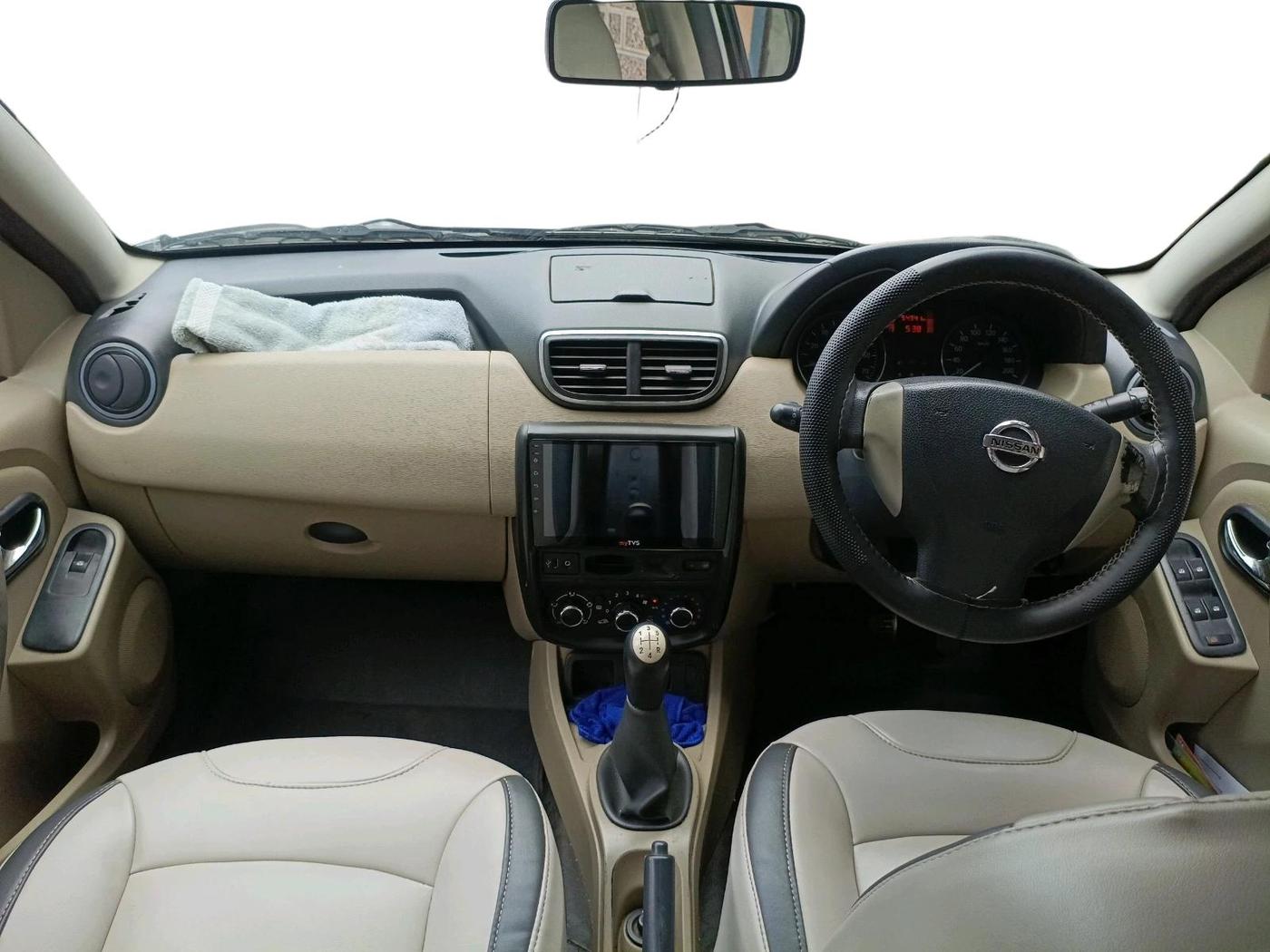 2014 Nissan Terrano XL (P), CNG, Manual, 54,941 km, interior