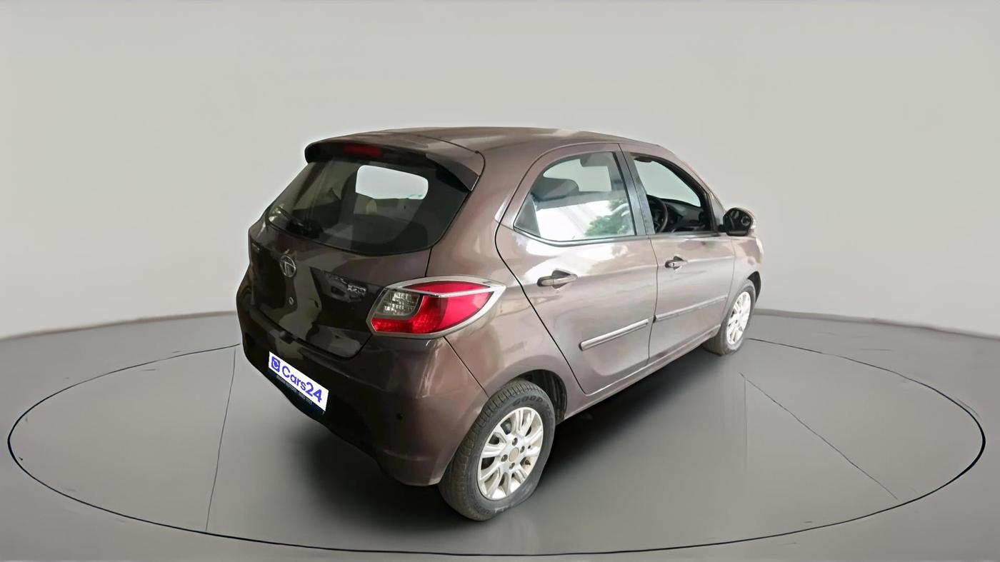 2017 Tata Tiago XZA PETROL, Petrol, Automatic, 38,062 km, exterior