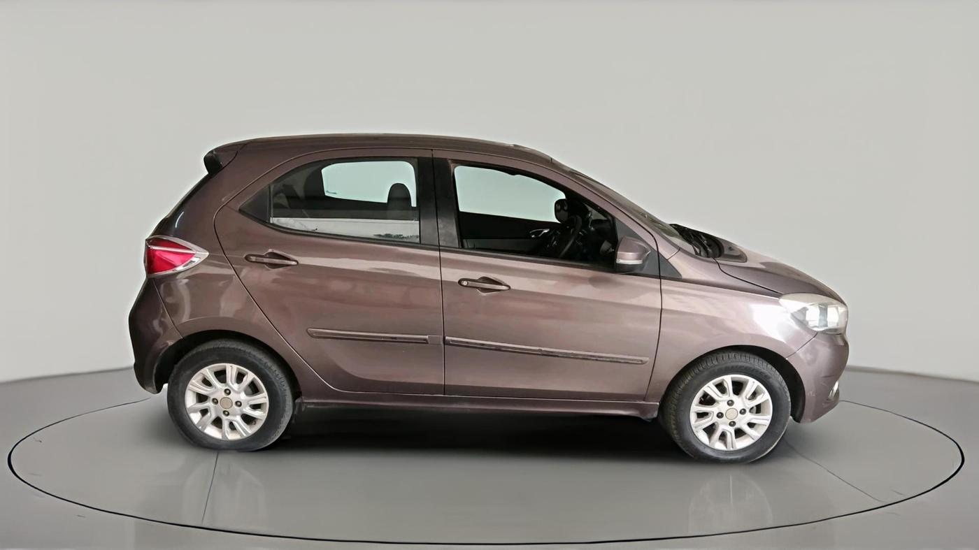 2017 Tata Tiago XZA PETROL, Petrol, Automatic, 38,062 km, exterior