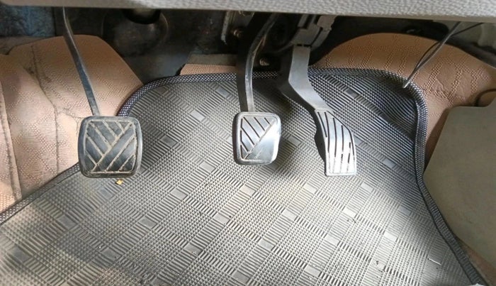 2014 Maruti Ertiga VXI CNG, CNG, Manual, 1,39,471 km, interior