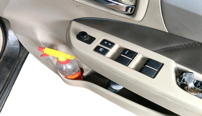 2014 Maruti Ertiga VXI CNG, CNG, Manual, 1,39,471 km, interior