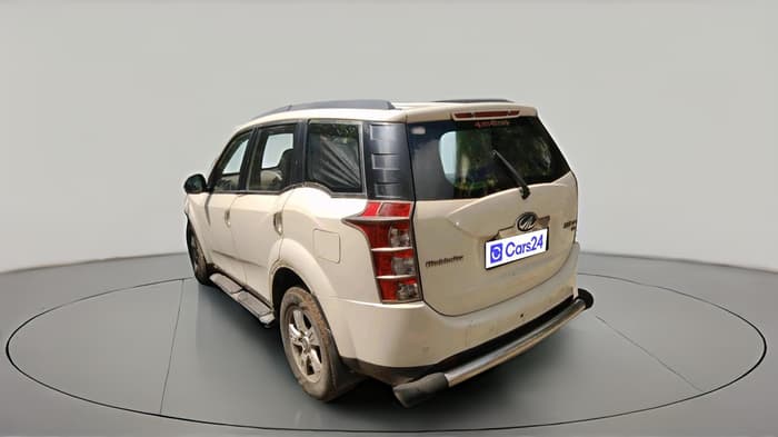 2014 Mahindra XUV500 W8, Diesel, Manual, 1,78,248 km, exterior
