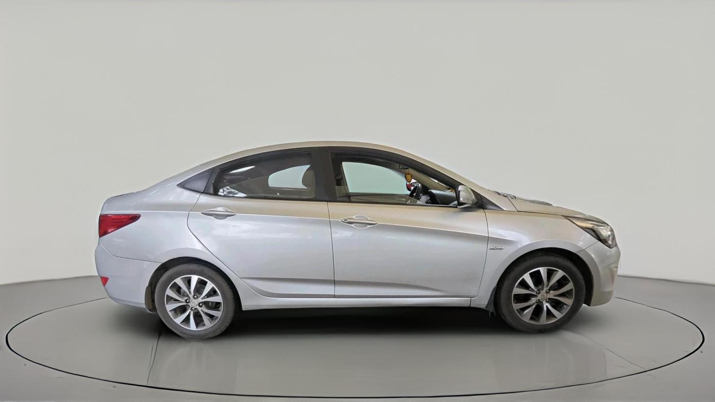2016 Hyundai Verna 1.6 VTVT SX AT, CNG, Automatic, 69,244 km, exterior