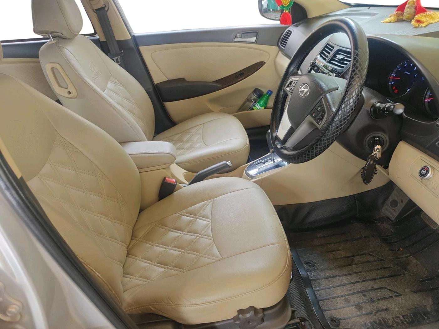 2016 Hyundai Verna 1.6 VTVT SX AT, CNG, Automatic, 69,244 km, interior