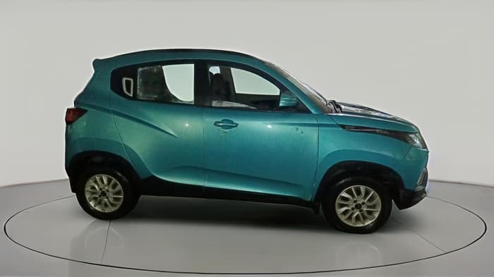 2015 Mahindra Kuv100 K8 5 STR, Petrol, Manual, 28,726 km, exterior