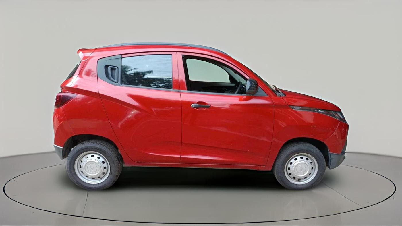 2017 Mahindra Kuv100 K2 6 STR, Petrol, Manual, 5,371 km, exterior