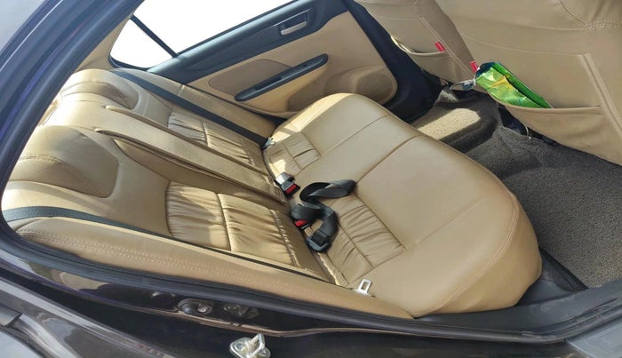 2022 Honda Amaze 1.2L I-VTEC VX CVT, Petrol, Automatic, 15,324 km, interior