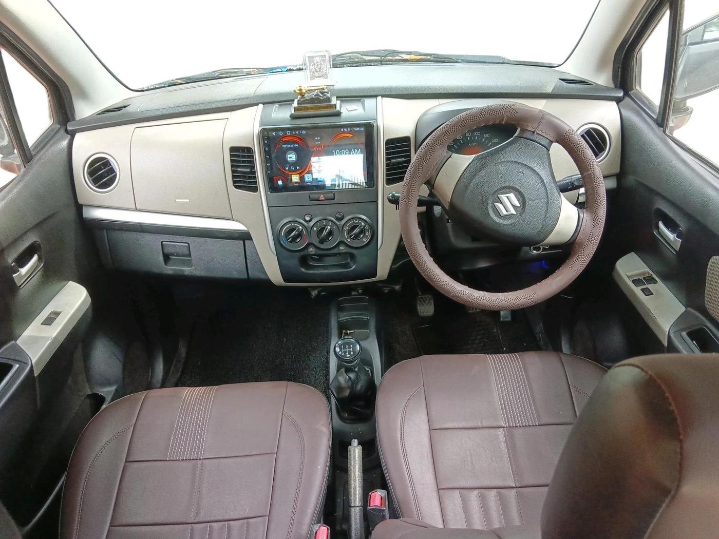 2016 Maruti Wagon R 1.0 LXI CNG, CNG, Manual, 58,900 km, interior