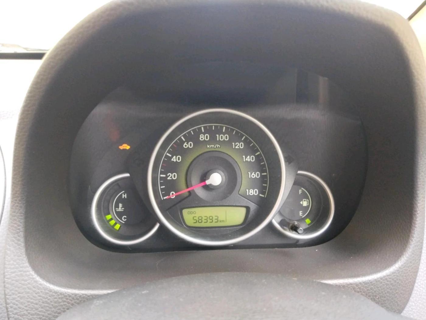 2012 Hyundai Eon MAGNA +, Petrol, Manual, 80,050 km, interior