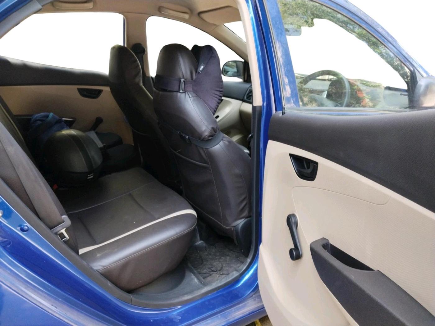 2012 Hyundai Eon MAGNA +, Petrol, Manual, 80,050 km, interior