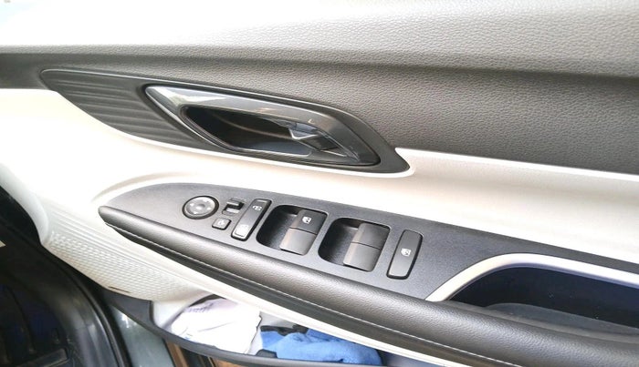 2024 Hyundai NEW I20 ASTA (O) 1.2 IVT, Petrol, Automatic, 12,695 km, interior