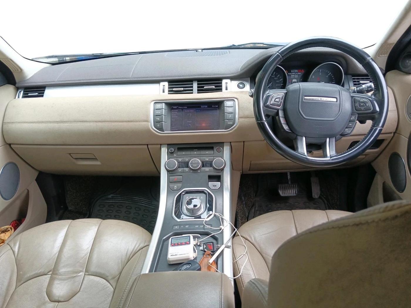 2012 Landrover Range Rover Evoque PURE SD4, Diesel, Automatic, 82,958 km, interior