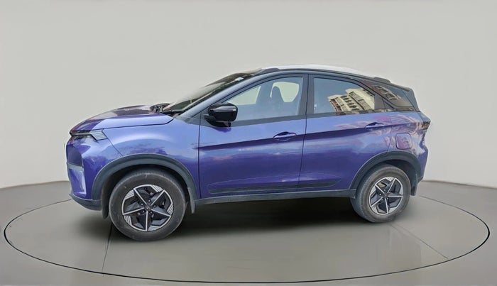 2024 Tata NEXON FEARLESS PURPLE + SUNROOF DCA DUAL TONE 1.2 PETROL, Petrol, Automatic, 20,572 km, exterior