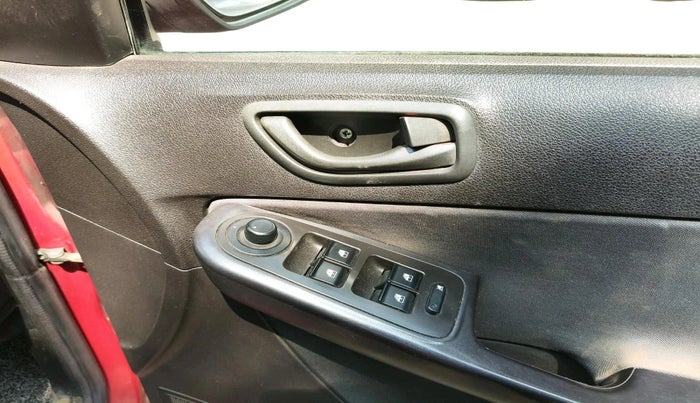 2015 Tata Zest XMS 90PS DIESEL, Diesel, Manual, 88,408 km, interior