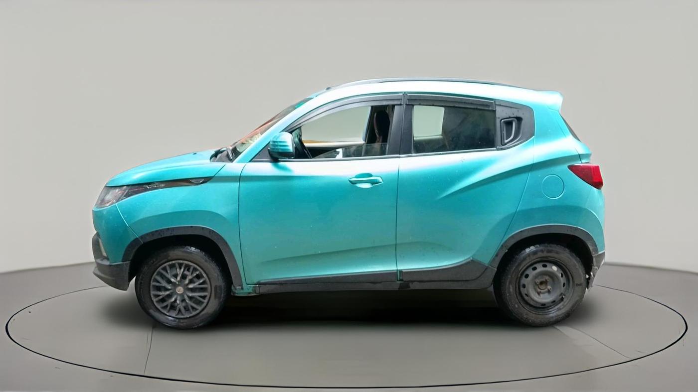2016 Mahindra Kuv100 K6 6 STR, Petrol, Manual, 1,06,018 km, exterior