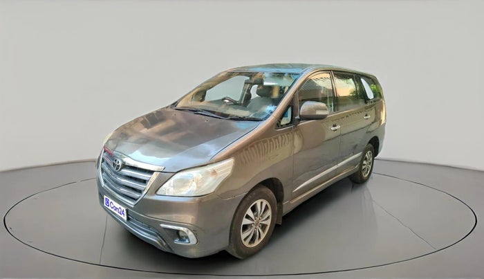 2015 Toyota Innova 2.5 VX 7 STR, Diesel, Manual, 1,58,153 km, exterior