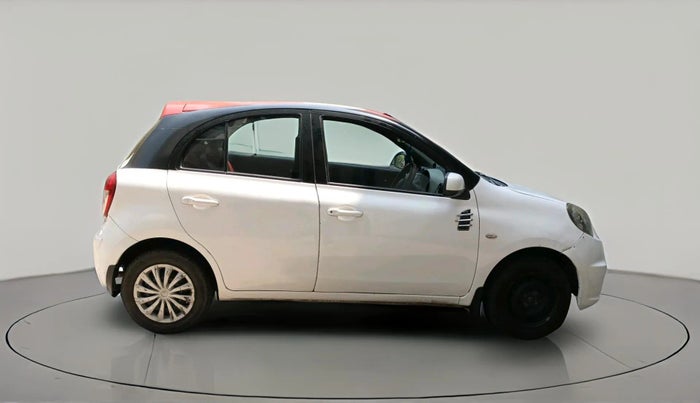 2015 Nissan Micra Active XV, Petrol, Manual, 78,999 km, exterior