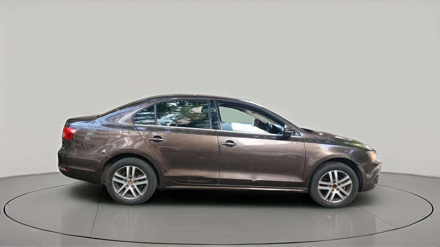 2012 Volkswagen Jetta HIGHLINE TDI AT, Diesel, Automatic, 1,35,684 km, exterior